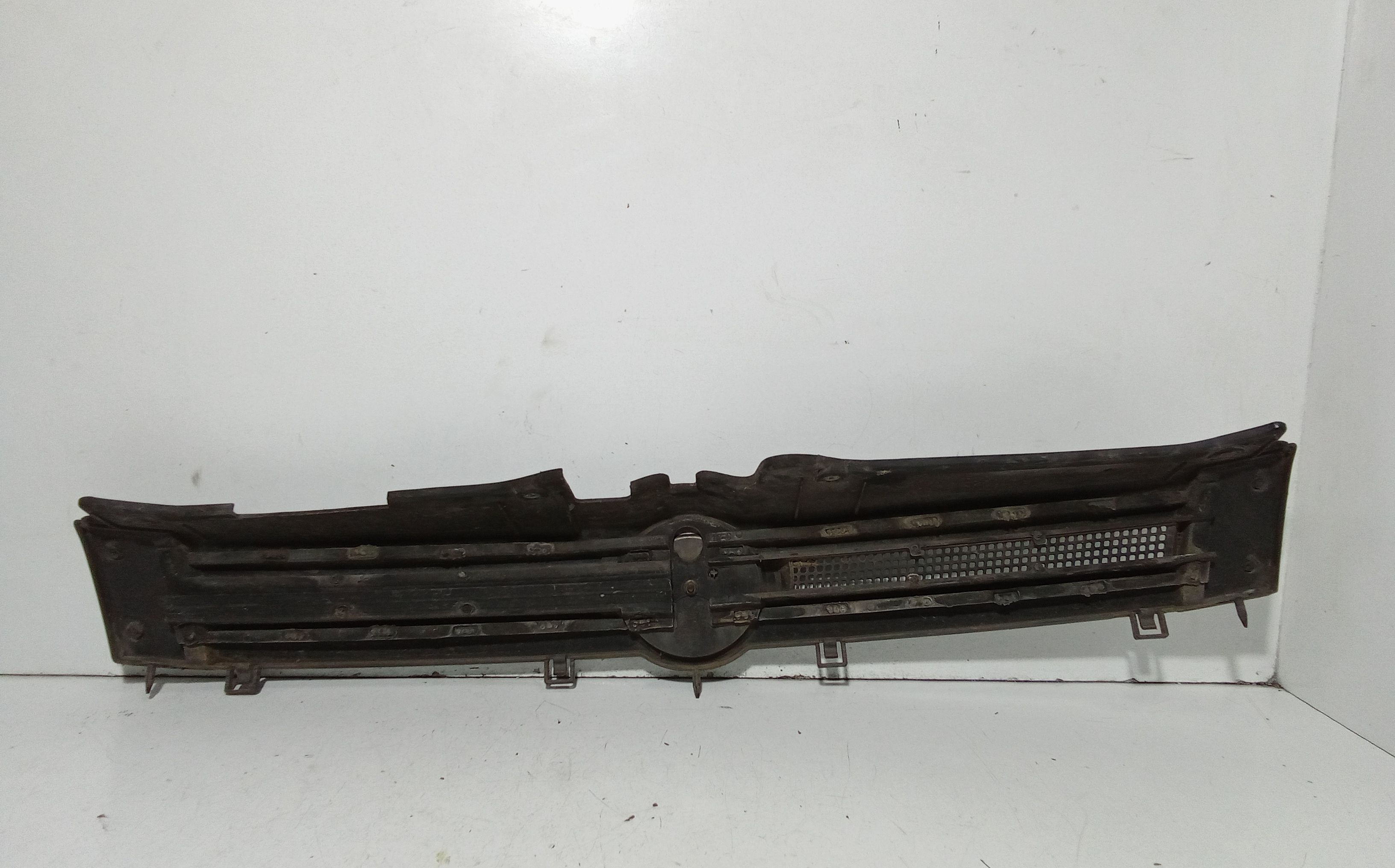 Mascherina anteriore FIAT Panda 2 Serie