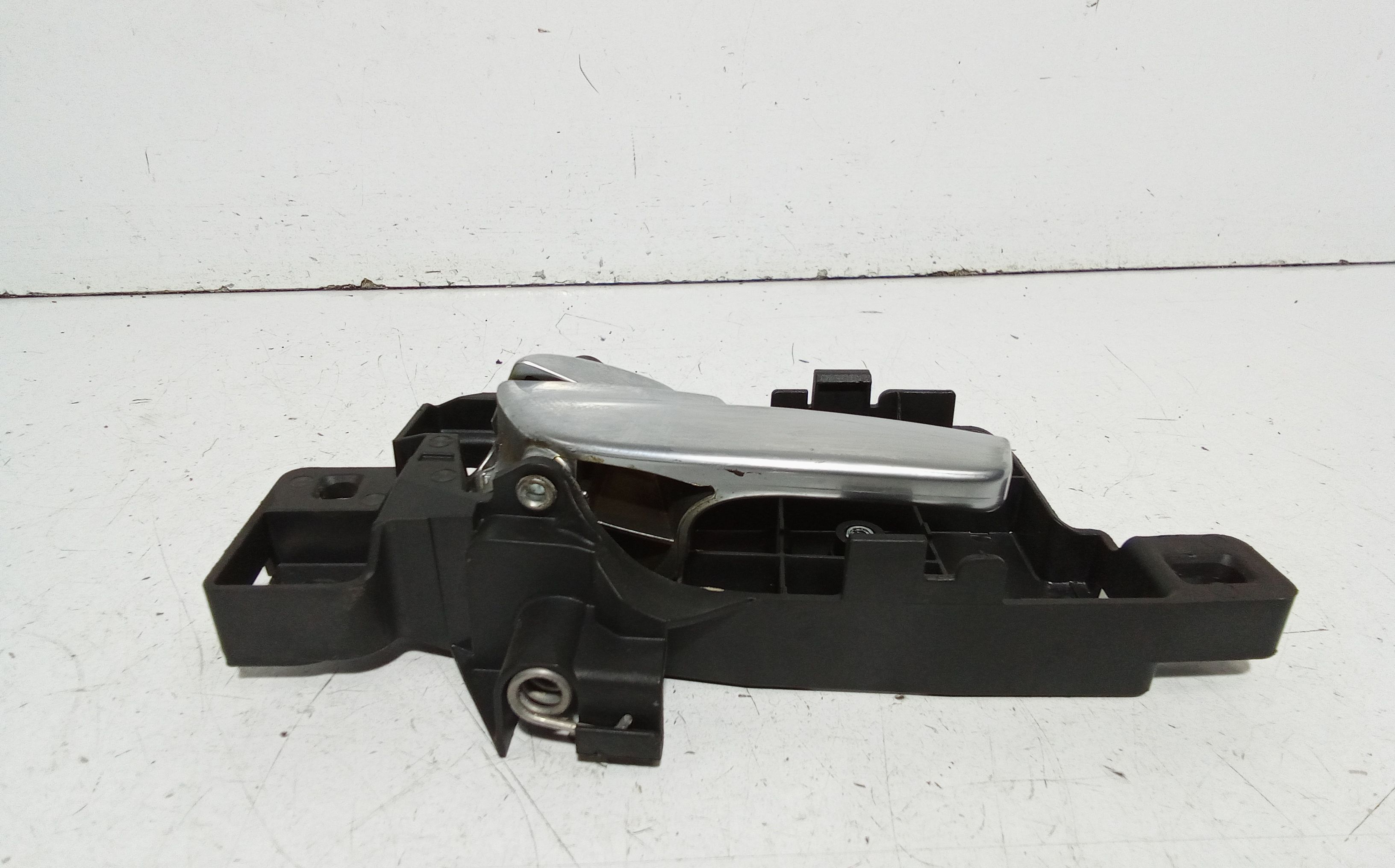 Maniglia interna Posteriore Sinistra FORD Mondeo S. Wagon 6 Serie