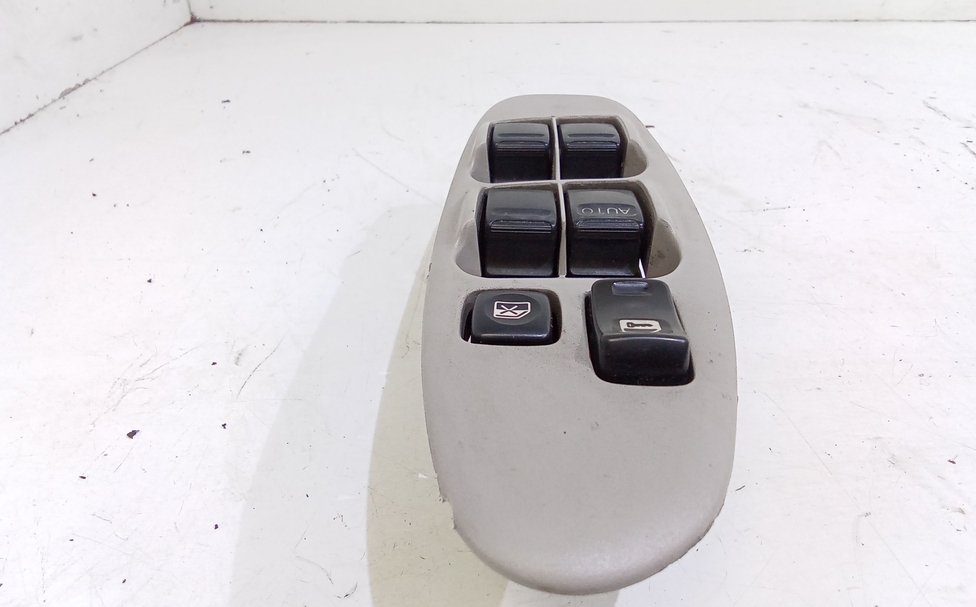 Pulsantiera anteriore sinistra Guida NISSAN Almera 3 Serie