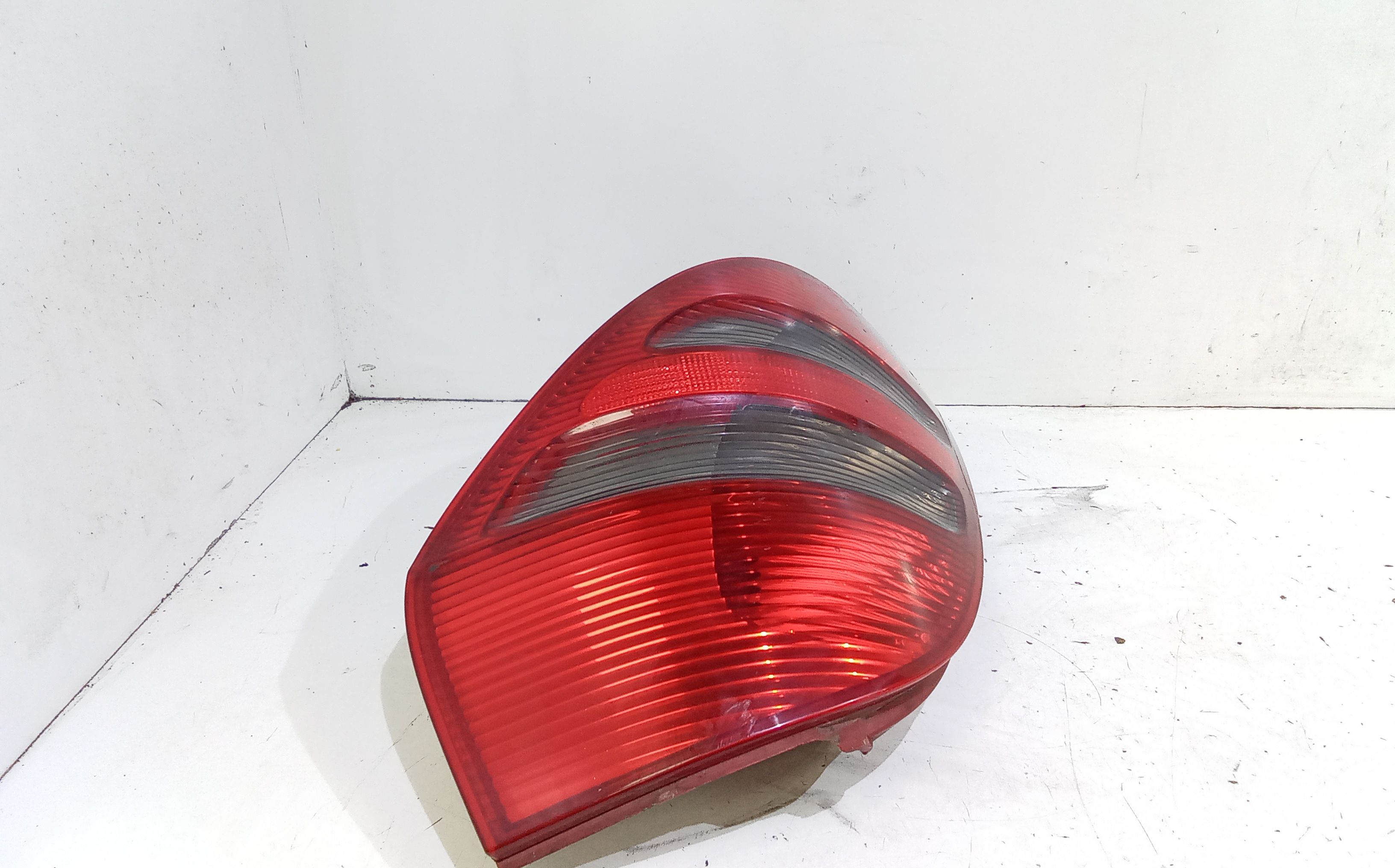 Stop fanale posteriore Destro Passeggero MERCEDES Classe A W169 3 Serie