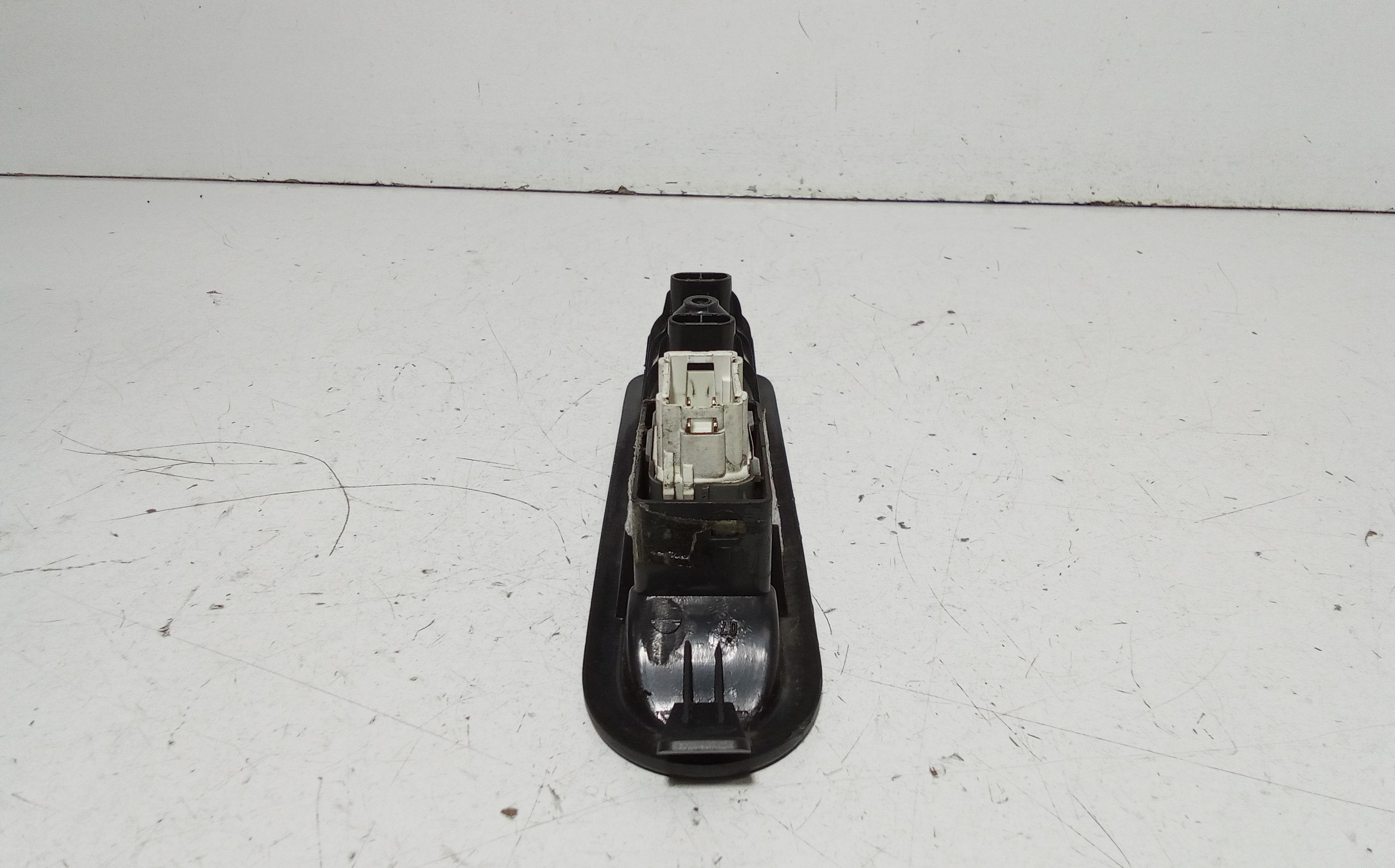 Pulsantiera Posteriore Sinistra RENAULT Megane ll S. Wagon (06>08)