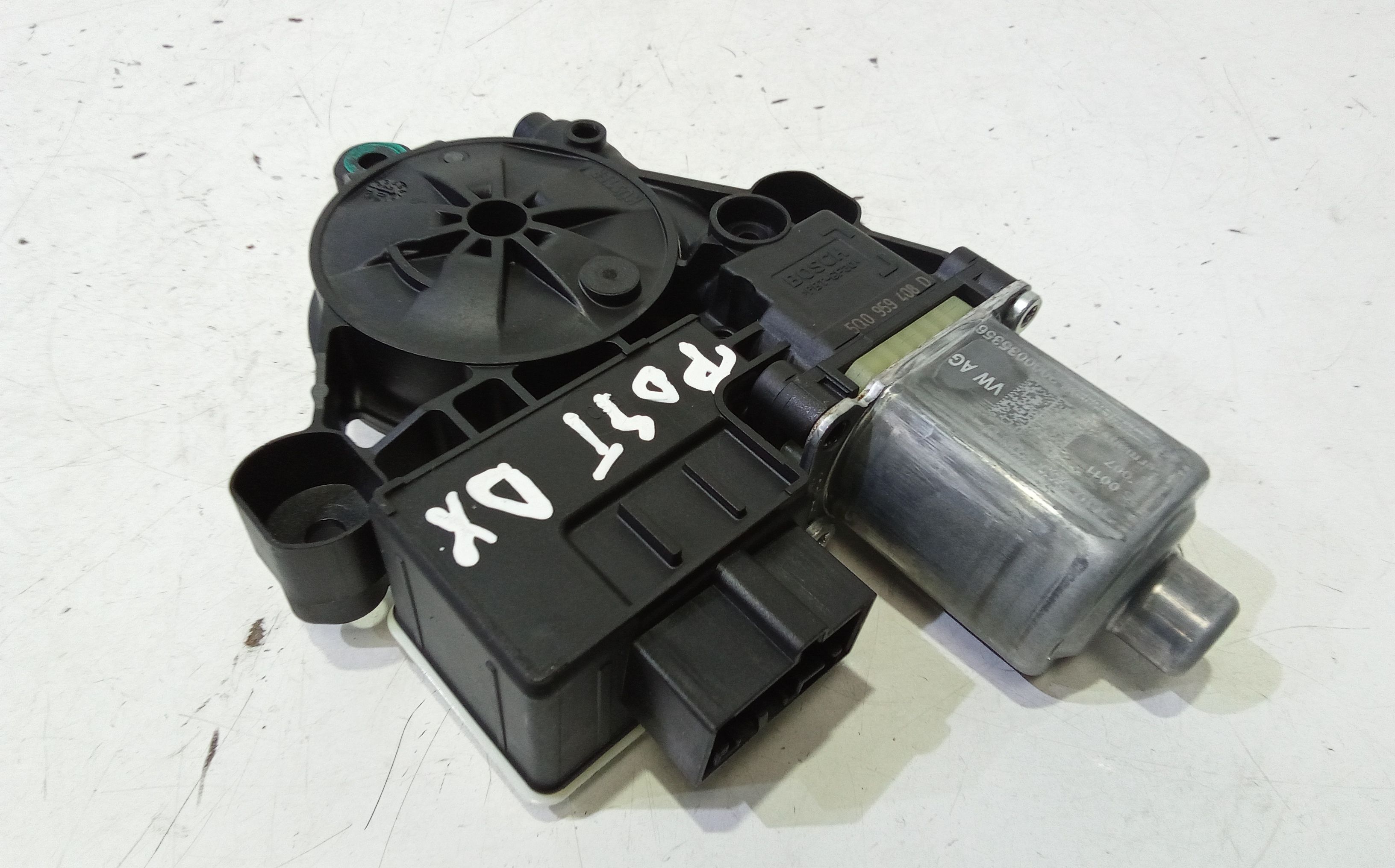 Motorino Alzavetro posteriore destra VOLKSWAGEN T-Roc Serie