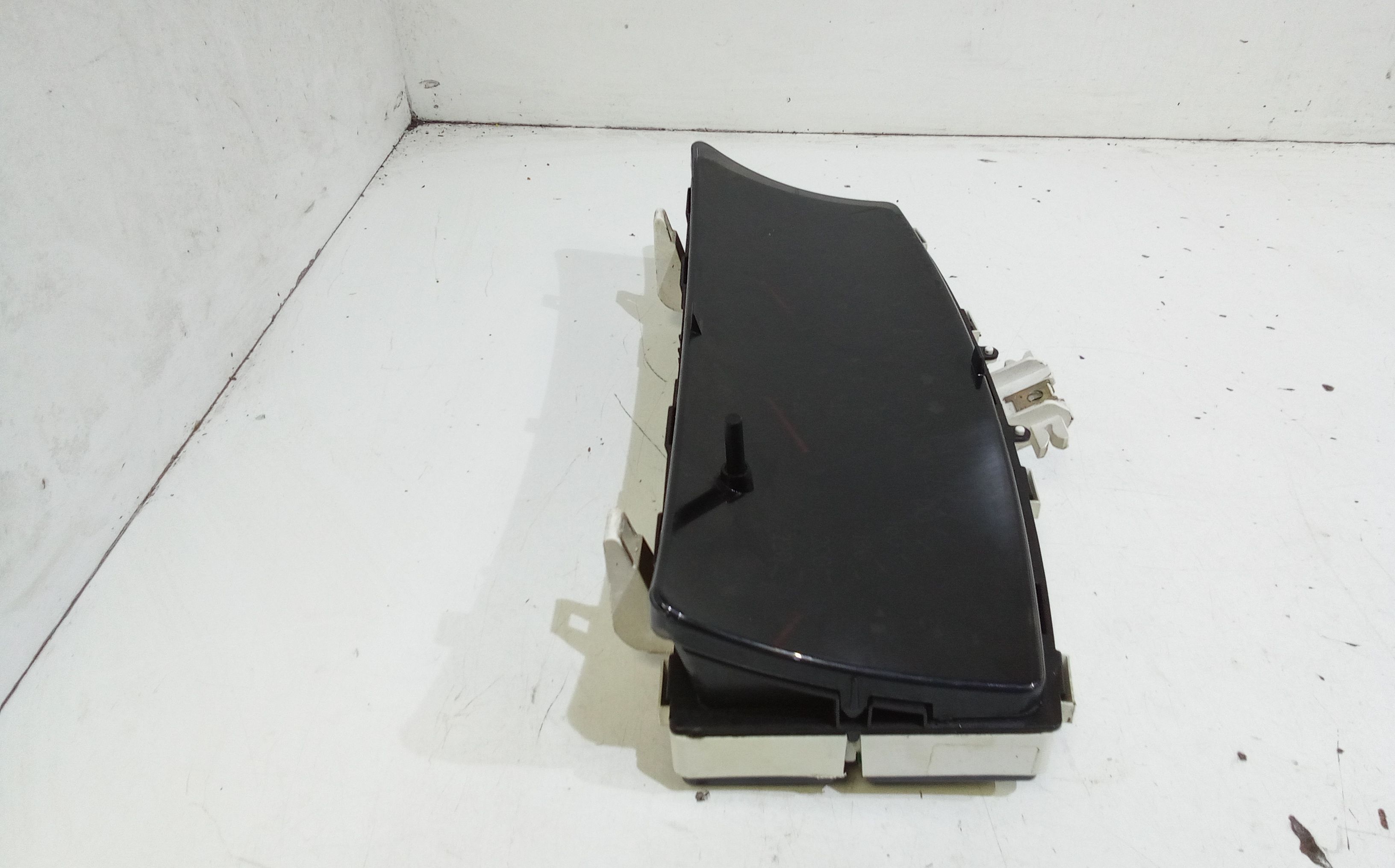 Quadro Strumenti TOYOTA Corolla Berlina 3 Serie 3-5P