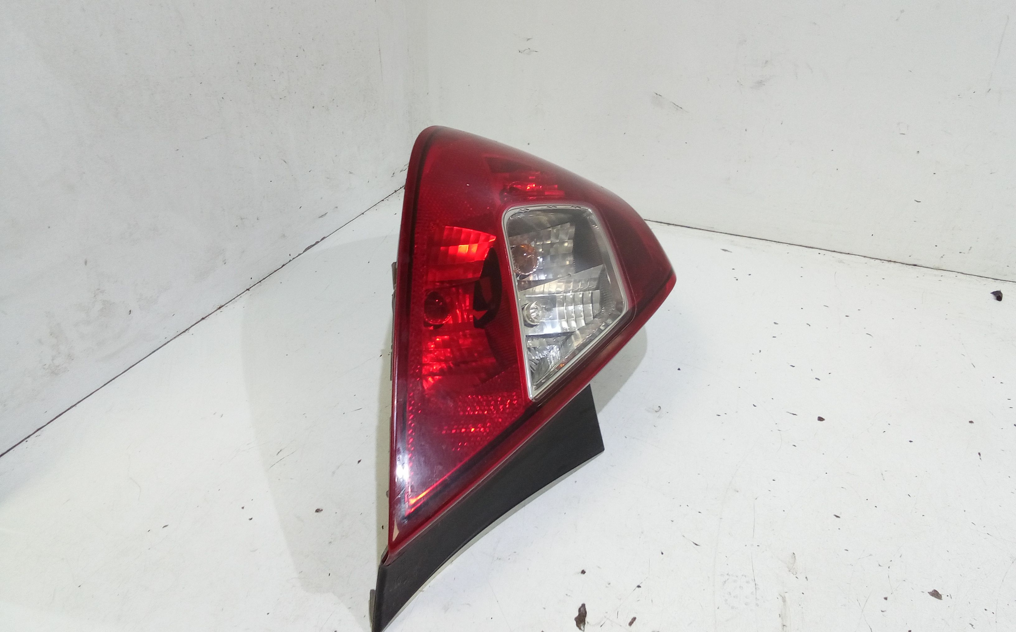 Stop fanale posteriore Destro Passeggero OPEL Corsa D 3P 1 Serie