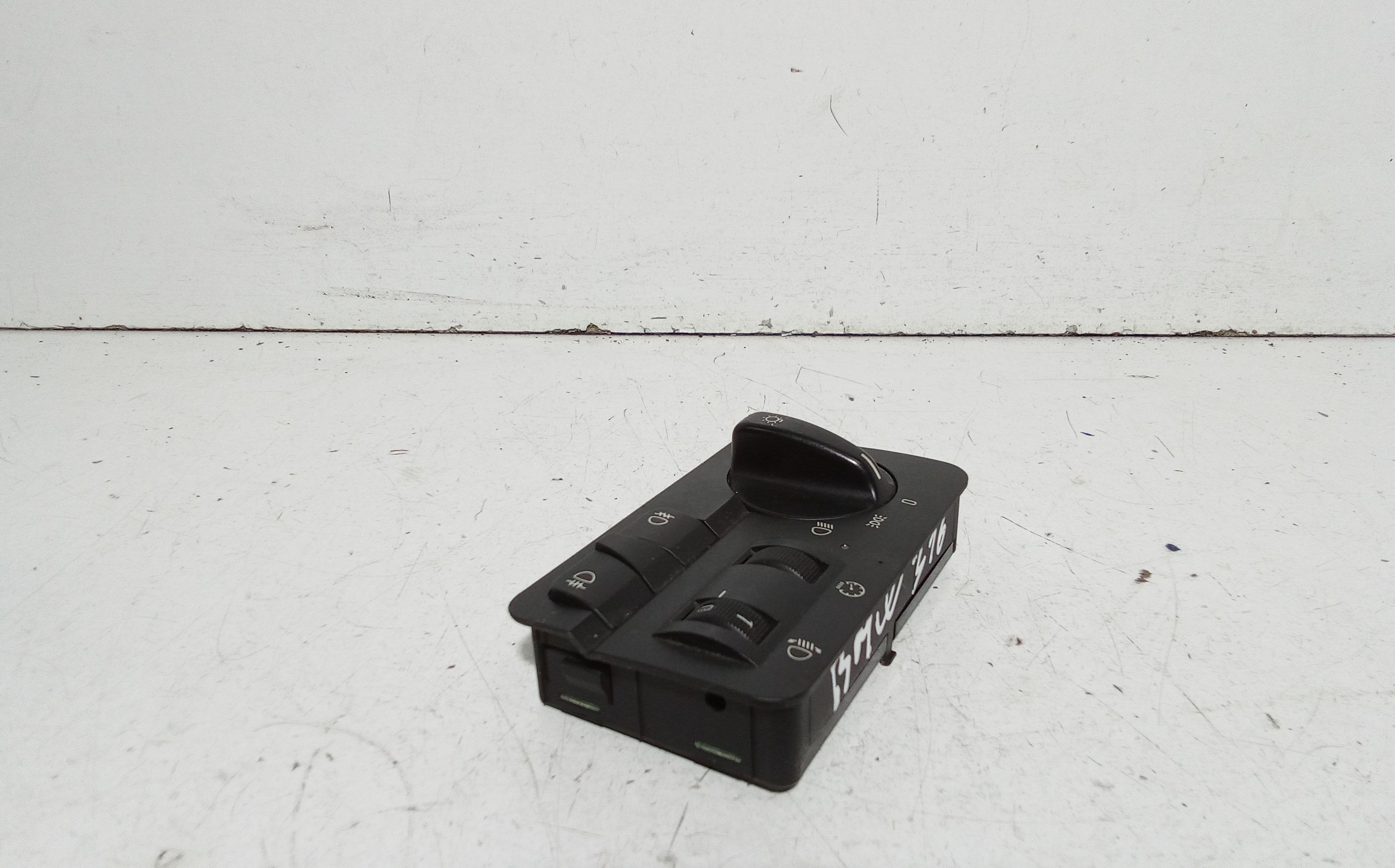 Interruttore comando luci BMW Serie 3 E46 Compact