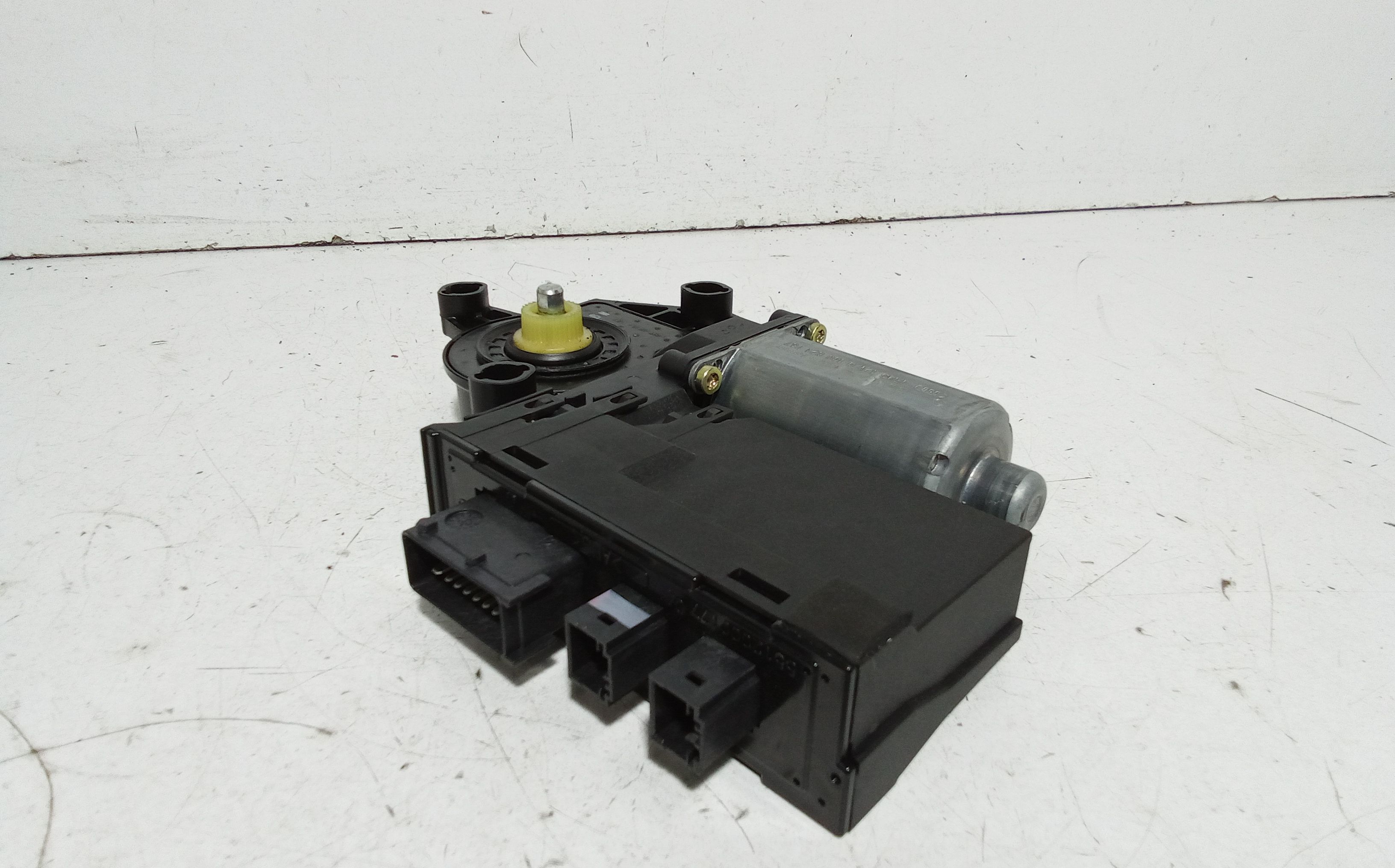 Motorino Alzavetro anteriore Sinistro PEUGEOT 307 Berlina 2 Serie