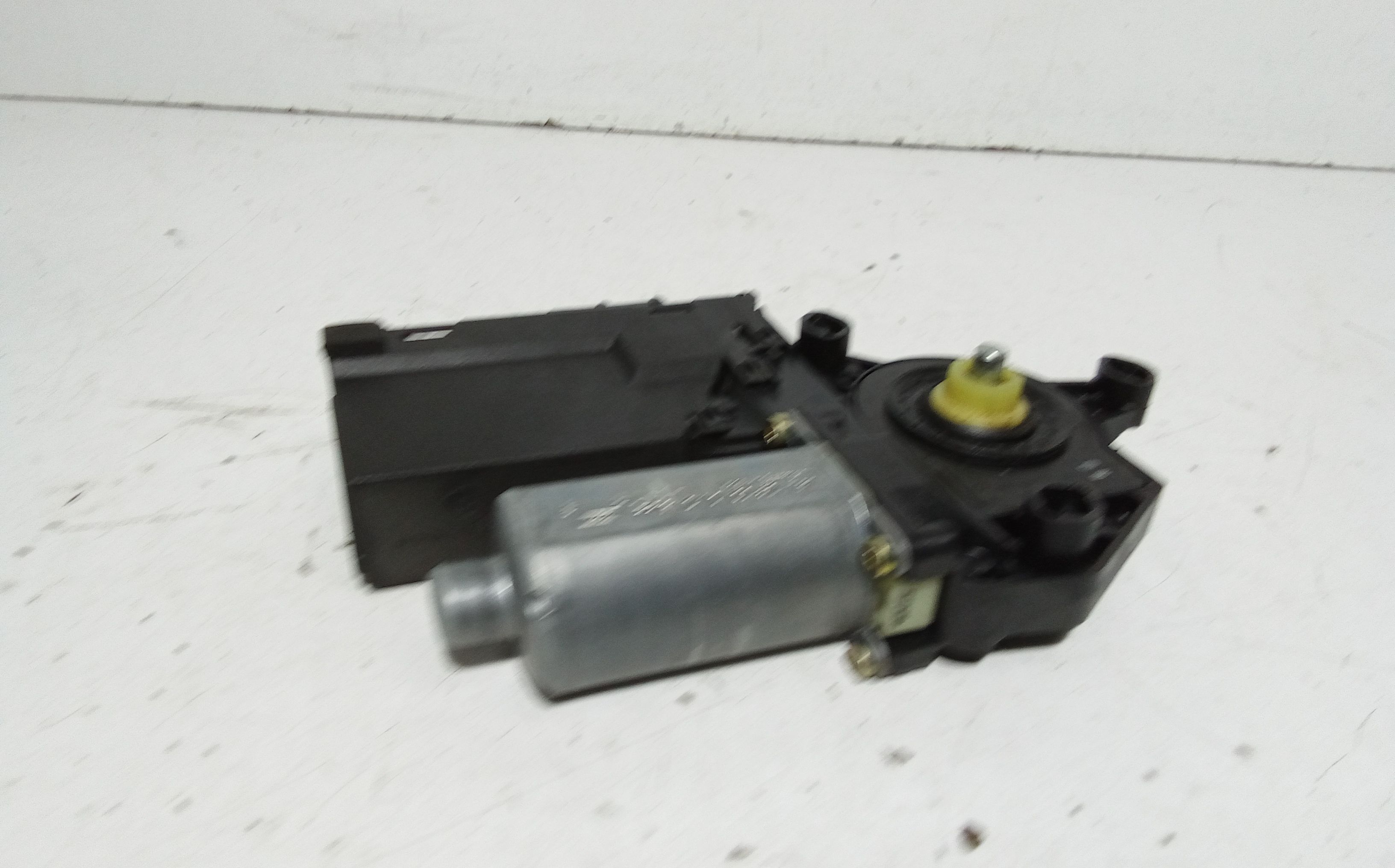 Motorino Alzavetro anteriore Sinistro PEUGEOT 307 Berlina 2 Serie