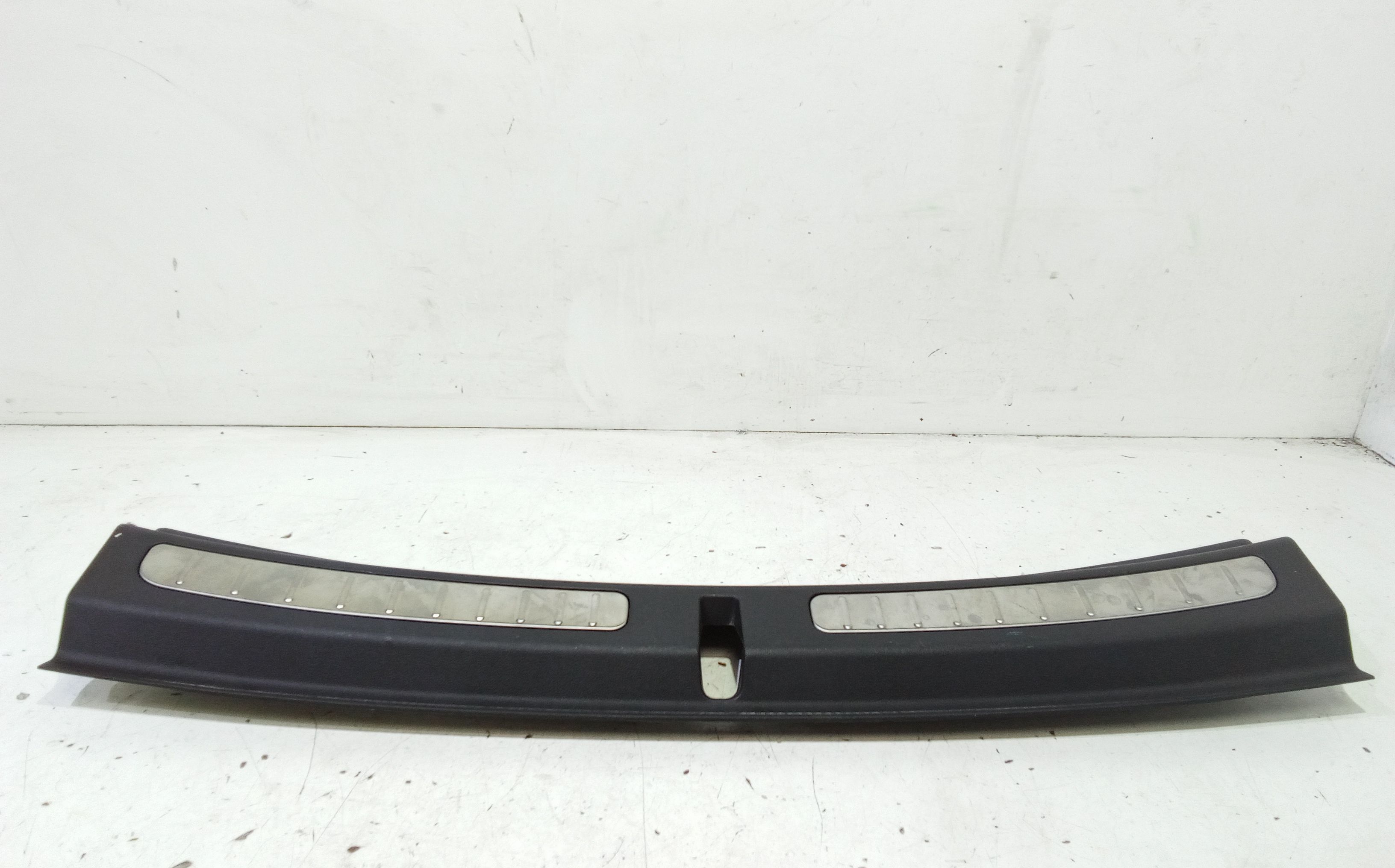 Batticofano posteriore MINI Countryman S (16>)