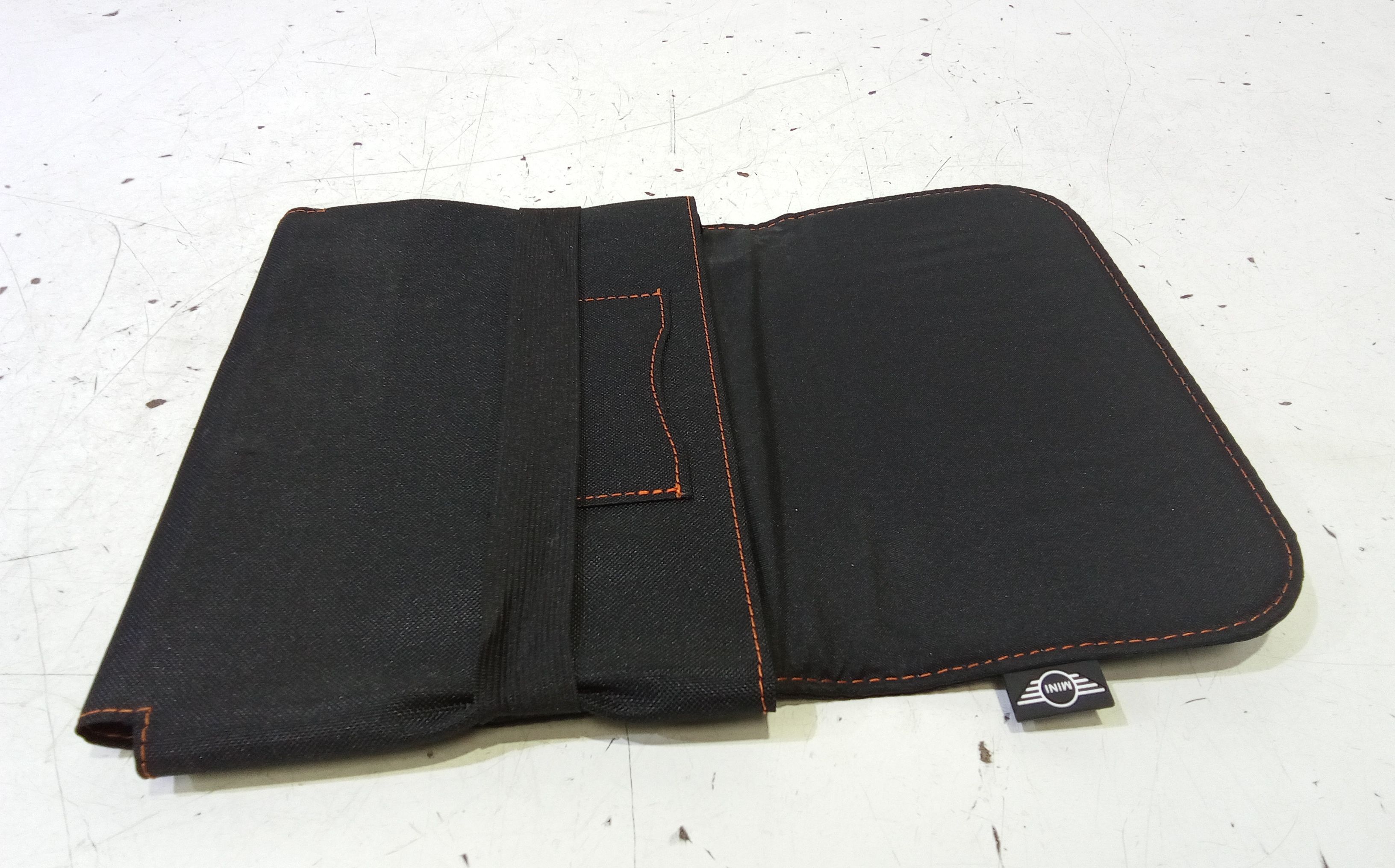 Porta documenti MINI Countryman S (16>)