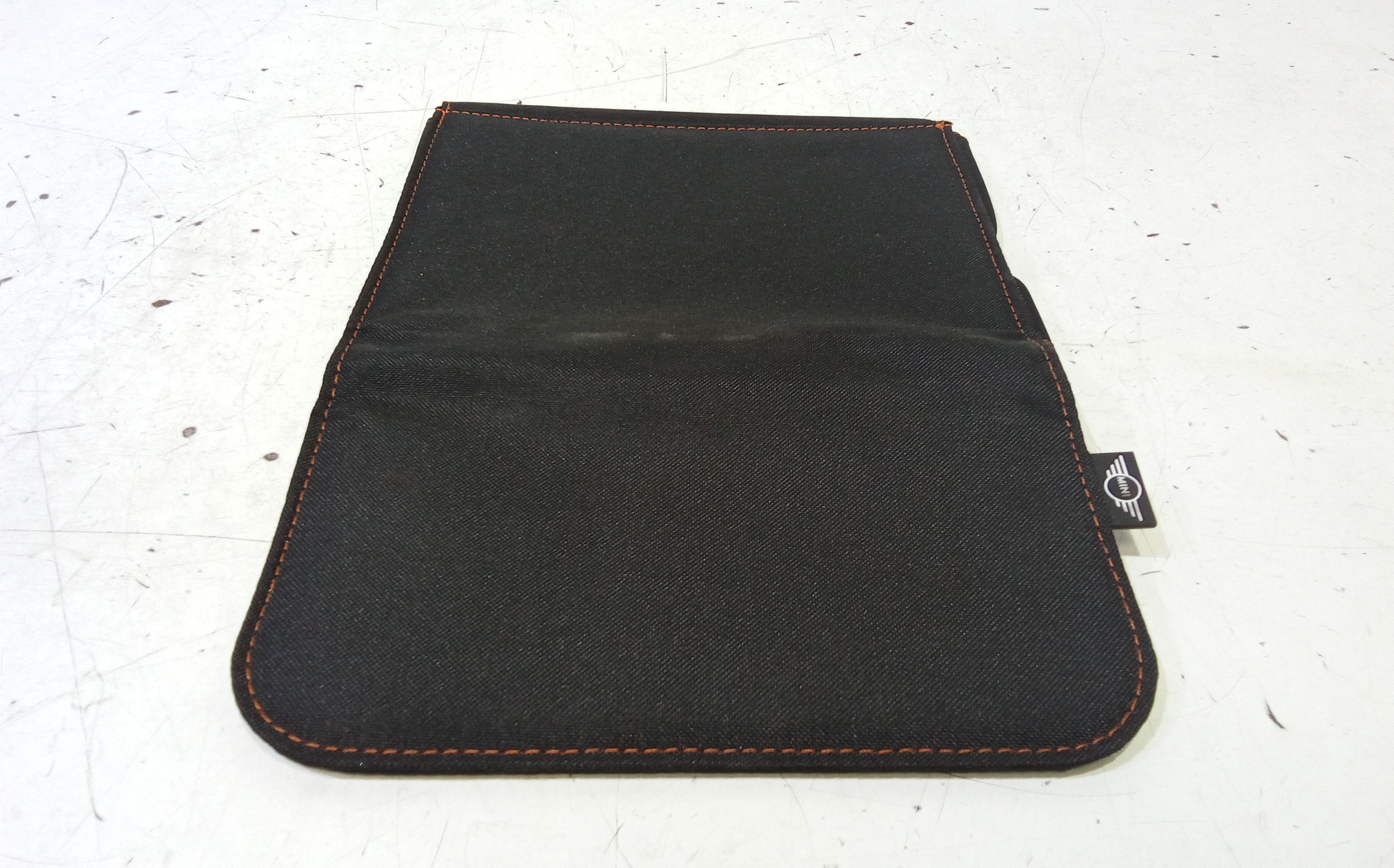 Porta documenti MINI Countryman S (16>)