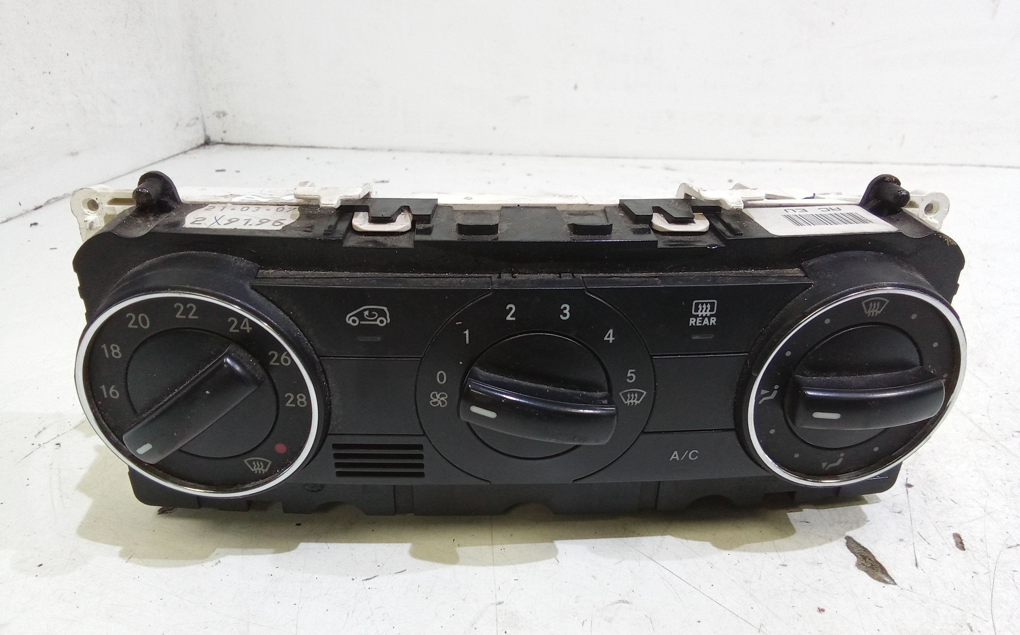 Quadrante Orologio Auto 2 Pollici - Display Retroilluminato Rosso 12V/24V Universale