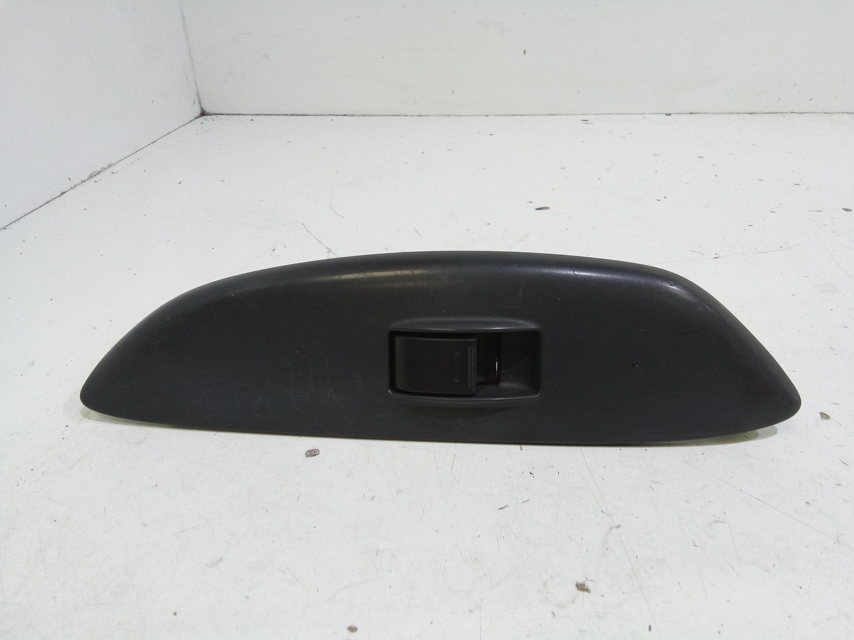 Pulsantiera Anteriore Destra Passeggero TOYOTA Yaris Serie (03>05)