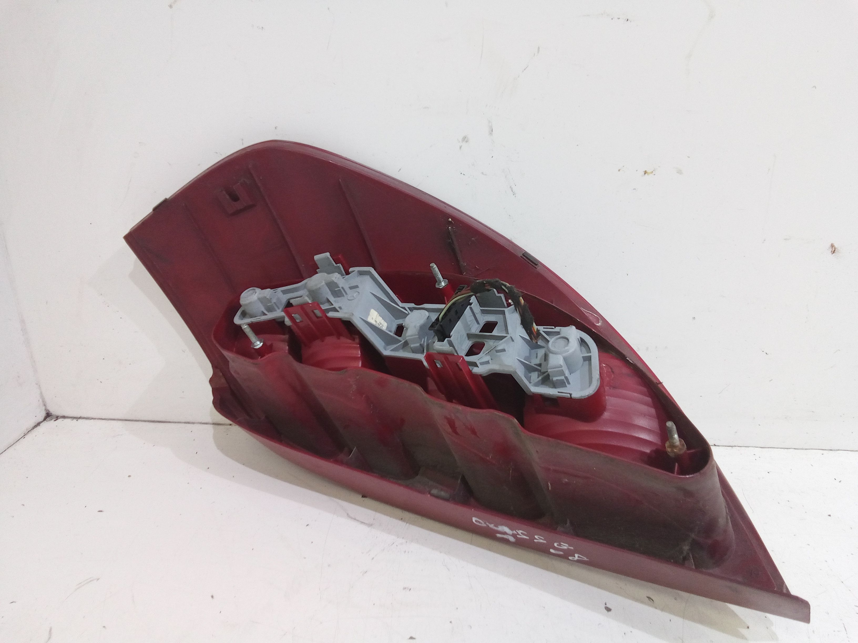Faro Retronebbia Sinistro (Lato Guida) DERB - Compatibile Con Citroen C3 Picasso 2009 - Codice 7438635062521 - 3