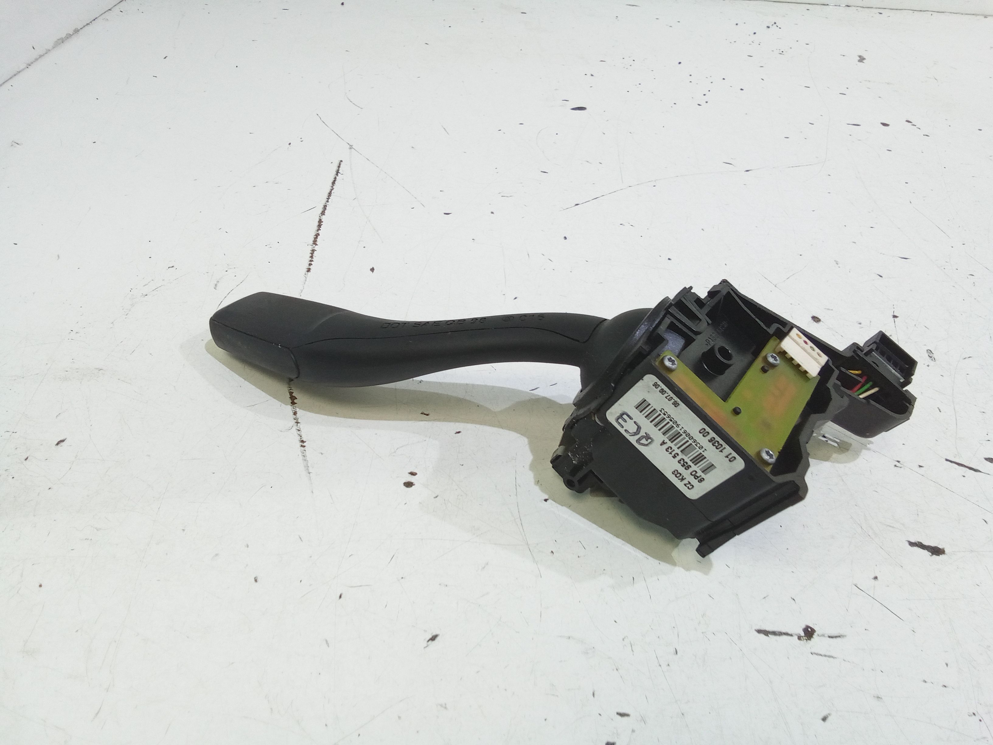 Devioluci sinistro AUDI A3 Sportback Serie (8PA) (04>08)