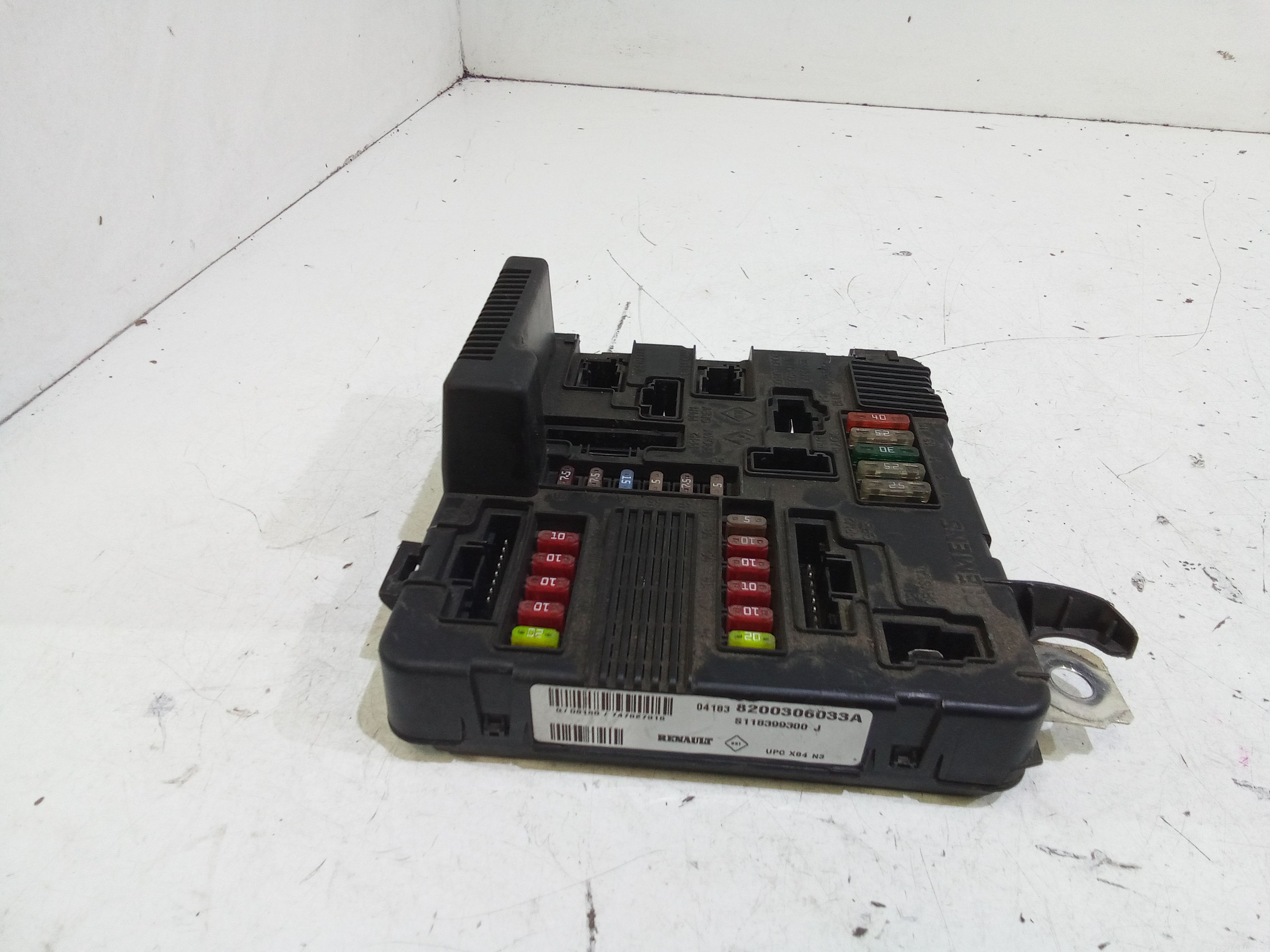 Scatola porta fusibili RENAULT Megane ll Serie (02>06)