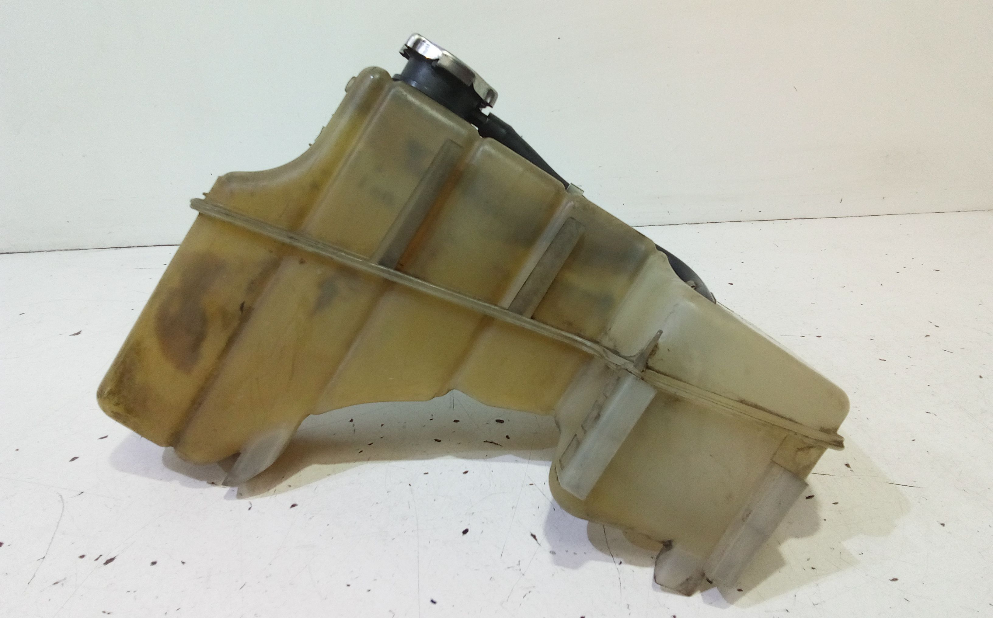 Bouchon De Vidange De Radiateur Pour Chrysler 300, Dodge Charger & Autres - No. OE 4644269