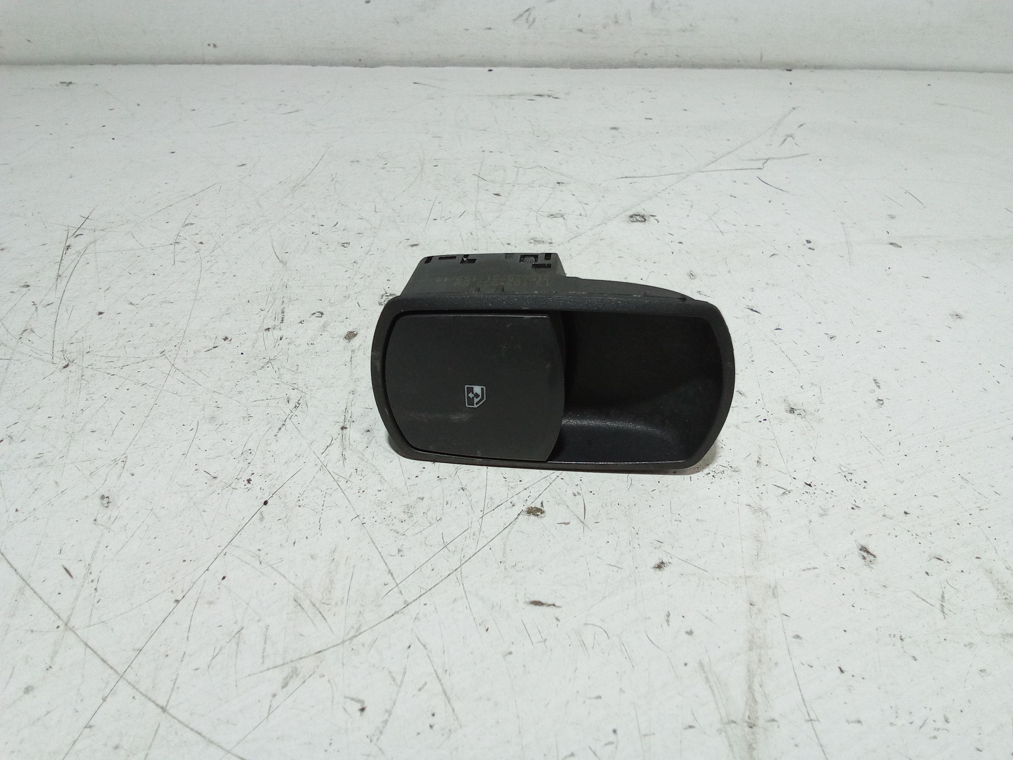 Pulsantiera Anteriore Destra Passeggero OPEL Corsa D 5P 1� Serie