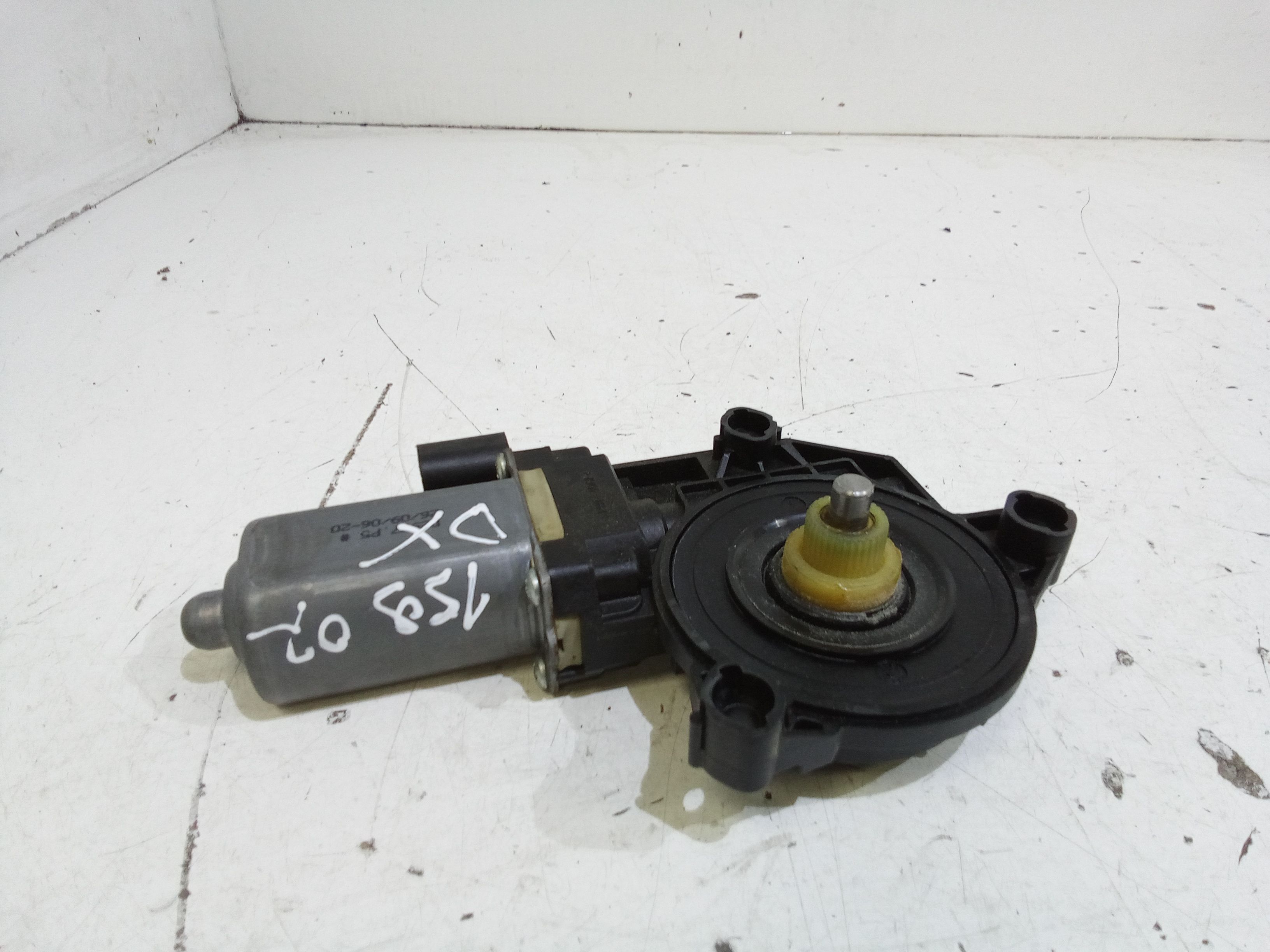 Motorino Alzavetro anteriore destra ALFA ROMEO 159 Sportwagon Serie (05>11)