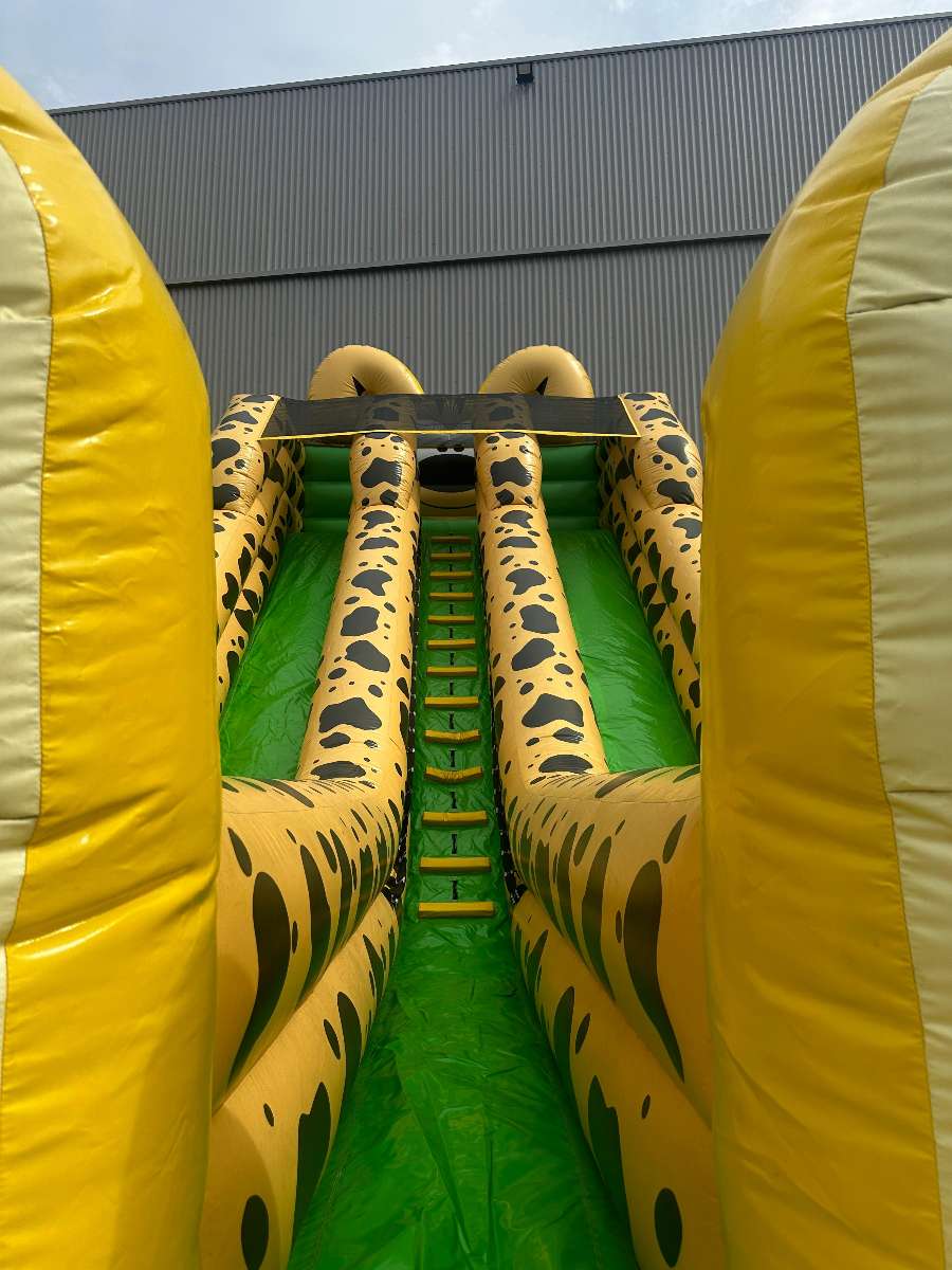 Grand toboggan Marsupilami Jaune et avec des points noir vue  de face 