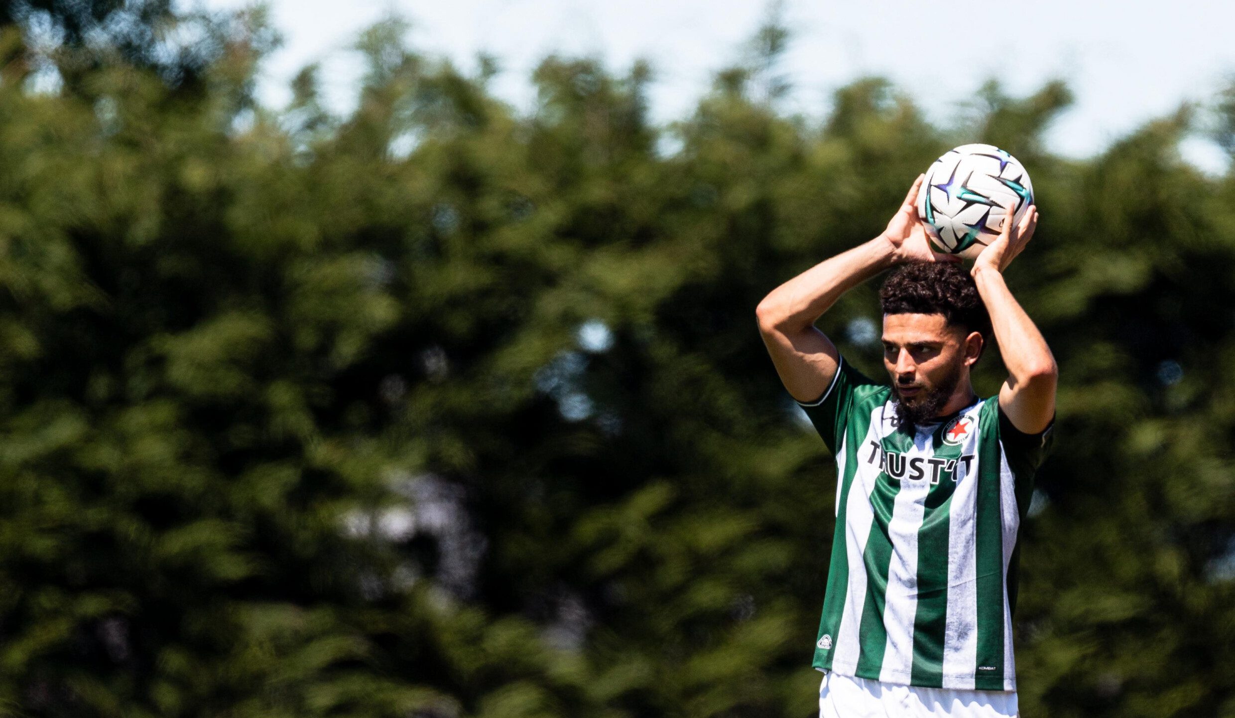 RED STAR FC / VERSAILLES 1-2