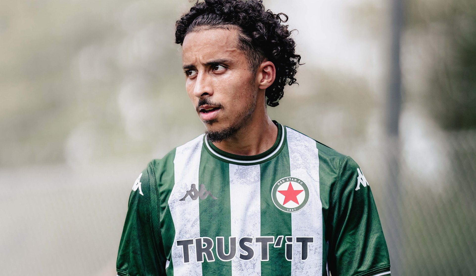 RAYAN SLIMANI TRANSFÉRÉ