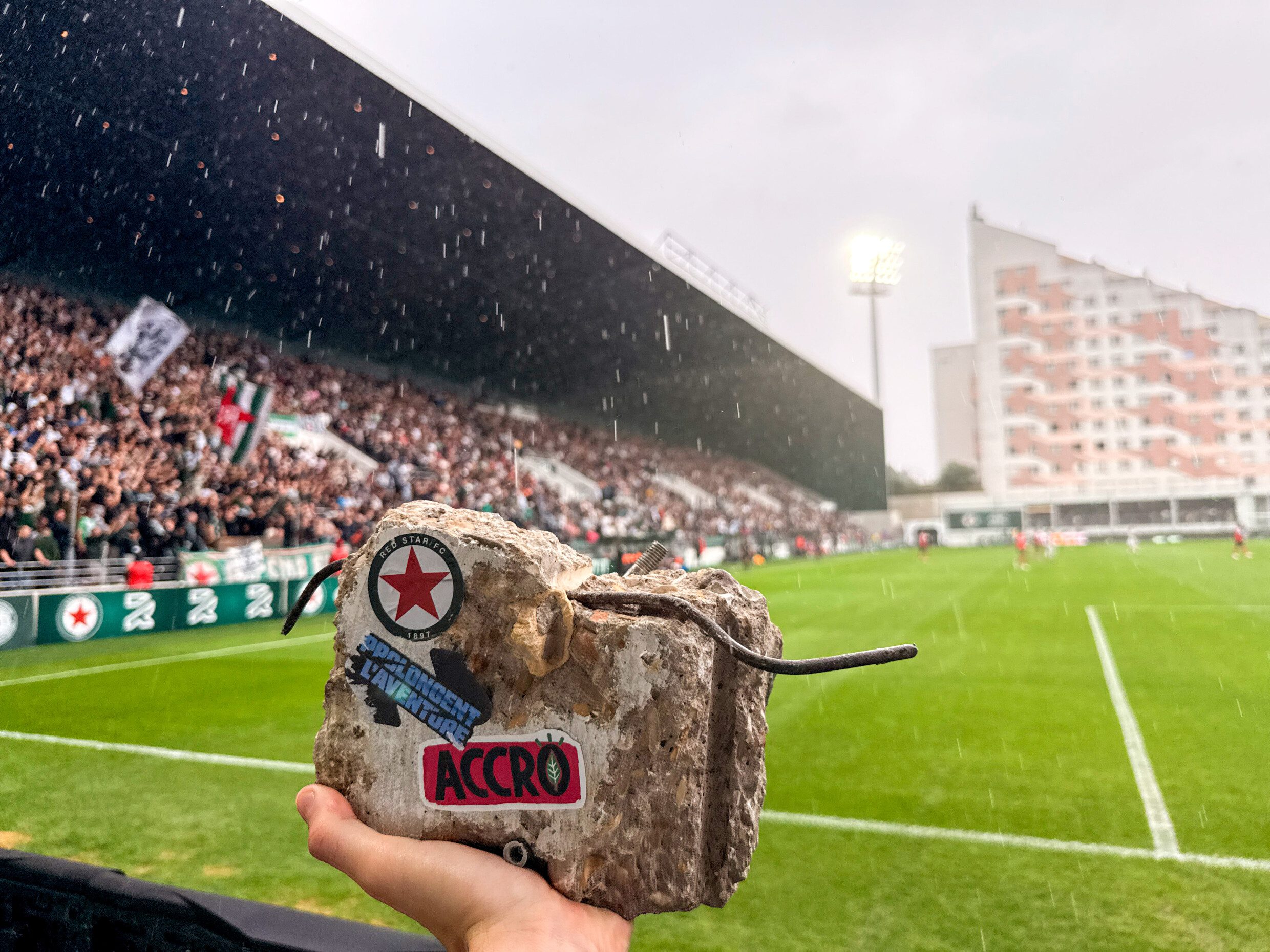 RED STAR FC X ACCRO