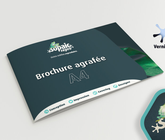 Brochure agrafée A4 paysage avec vernis sélectif