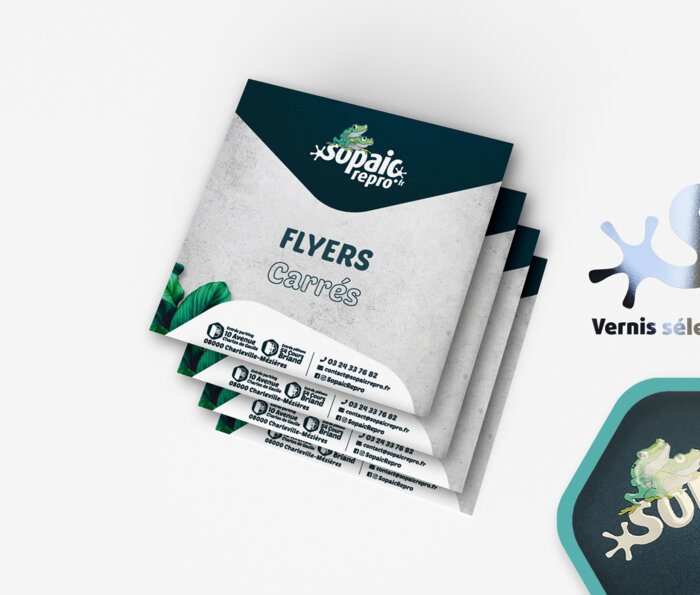 Flyer carré avec vernis