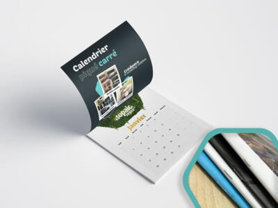 Calendrier piqué carré