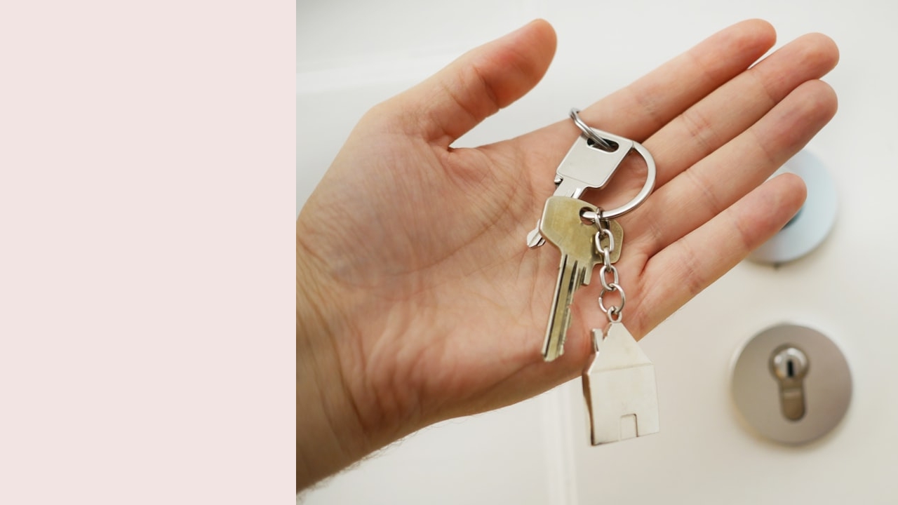 Pourquoi une assurance habitation exige souvent une serrure certifiée