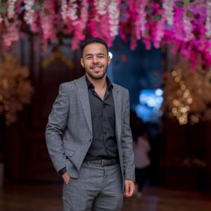 مستقل