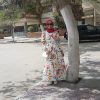 طبيبة