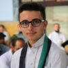 مصمم وكاتب مقالة