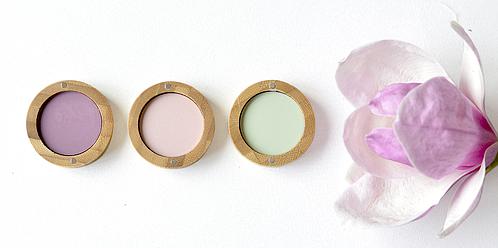 Matt eye shadow