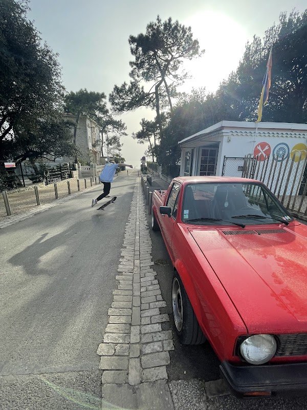 La Petite Vadrouille - Photo 2