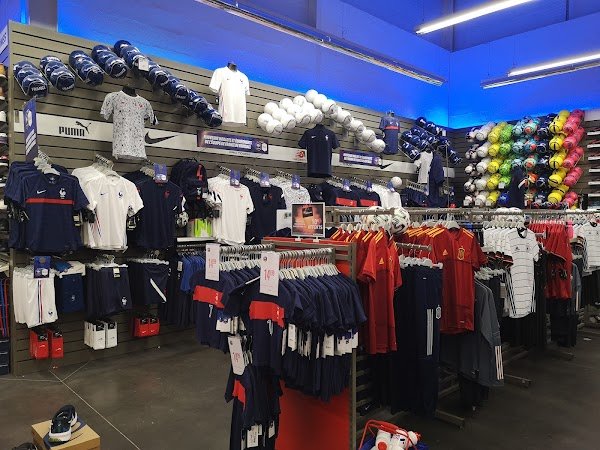 Intersport Saintes - Photo 3