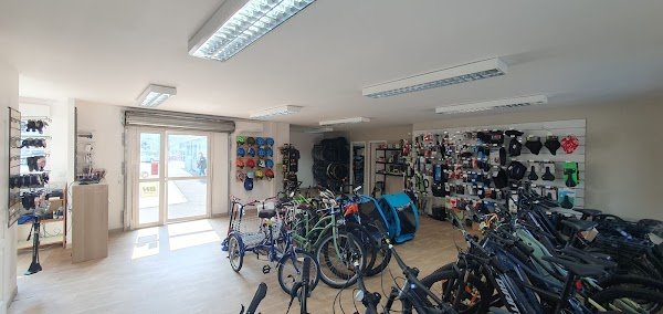 4RIDE CYCLES HOURTIN magasin vélo (bike shop) Ventes - Locations - Réparations - Photo 2