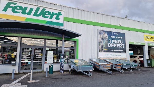 Feu Vert Auto Center Saintes - Photo 3