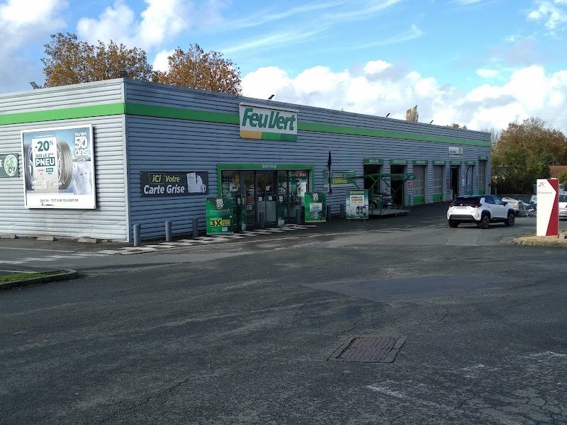 Auto Feu Vert Rochefort Center