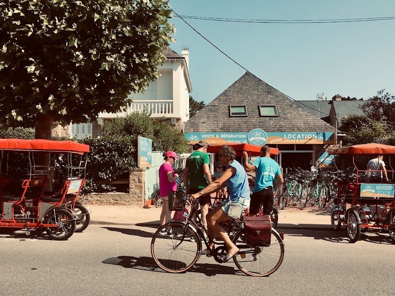 À Bicyclette Carnac-Plage : Location, vente et réparation de vélos & Rosalies