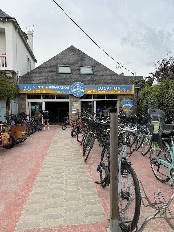 À Bicyclette Carnac-Plage : Location, vente et réparation de vélos & Rosalies - Photo 2