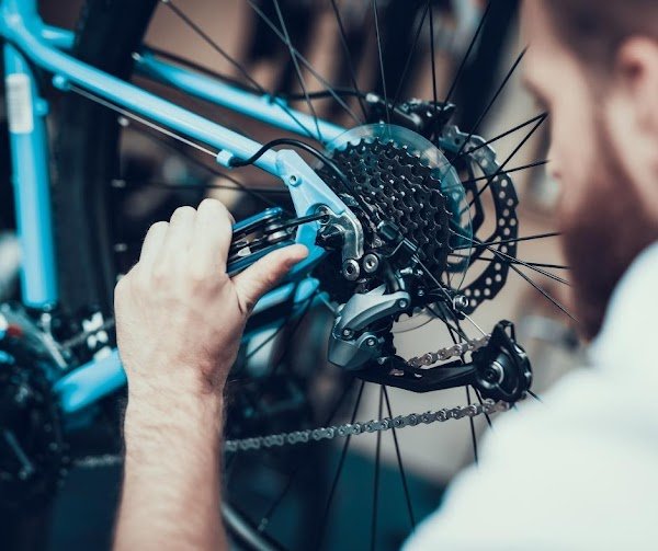 Réparation de vélo à domicile - Atelier mobile du cycle - Photo 2