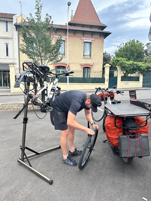 La Clé Soufflante - Réparation itinérante de Vélo - Domicile/Travail - Photo 2