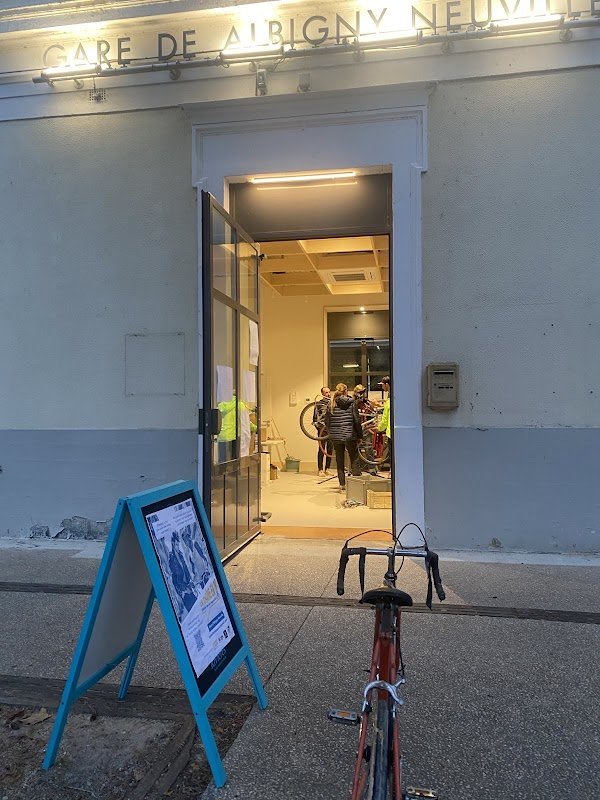 LA CHAINE EN OR - atelier de co-réparation vélo - Photo 3