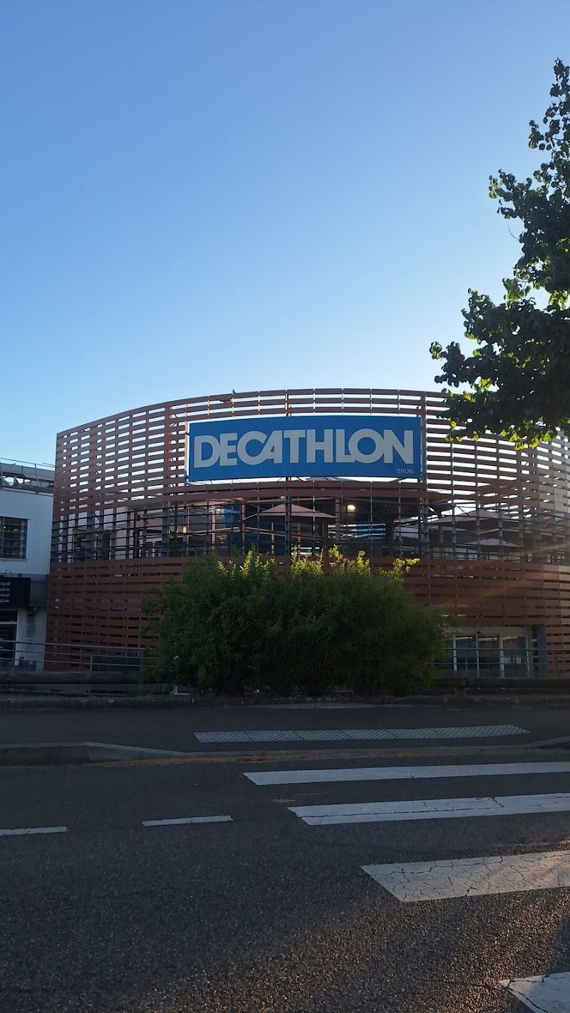 Decathlon Lyon Bron Saint Exupery