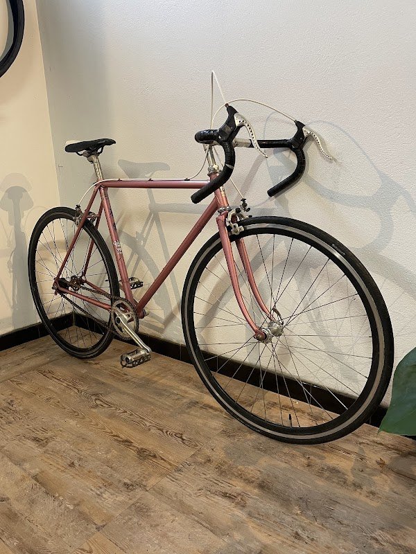 CUSTOM BIKE REPAIR - Photo 4