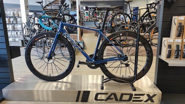 Giant store Tignieu - Photo 3