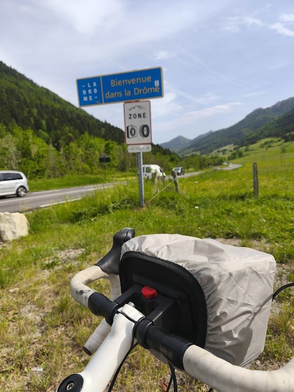 Tracks and Trails - Photo 2