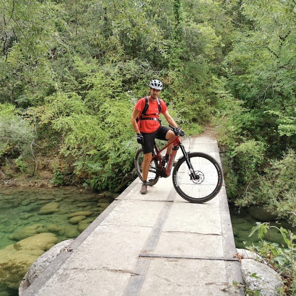 Location VTT électrique Vente Réparation Entretien Ti'Tom Racing ouvert toute l'année sur réservation - Photo 3