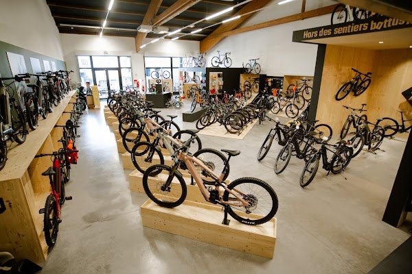 Cycles Amc7 Aubenas - Vente - Réparation - Location de vélos - Photo 4